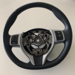 45100-0D490C2 VOLANTE STERZO IN PELLE CON COMANDI TOYOTA YARIS 1.5 B HYBRID 2013