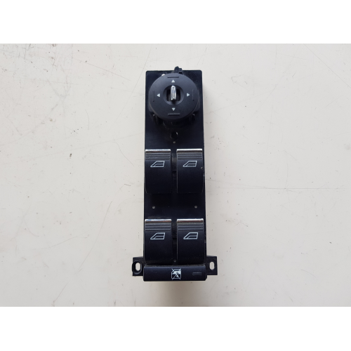 8M5T14A132AC Pulsantiera alzacristalli anteriore sinistra Ford Focus 2010