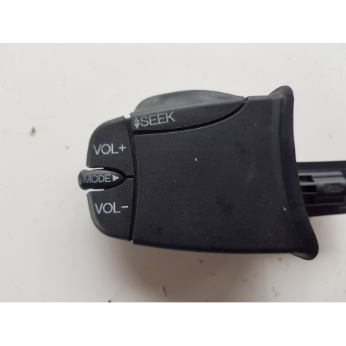 98AB14K147AD COMANDI RADIO AL VOLANTE FORD FOCUS 2008