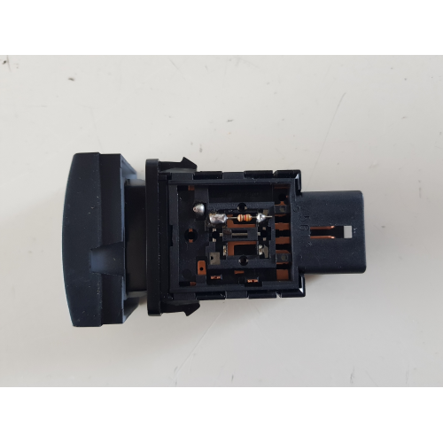 937502E001  PULSANTE INTERRUTTORE TCS OFF KIA SPORTAGE 2006