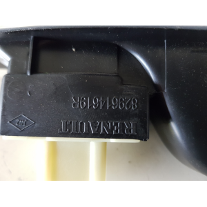 829614619R COMANDO PULSANTIERA ALZAVETRO POSTERIORE SINISTRA RENAULT CAPTUR 2019