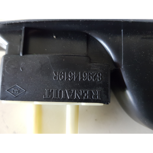 829614619R COMANDO PULSANTIERA ALZAVETRO POSTERIORE SINISTRA RENAULT CAPTUR 2019