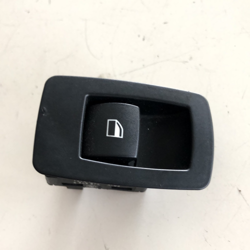 6945874 COMANDO  INTERRUTTORE PULSANTE ALZAVETRO ANTERIORE DX  BMW 320 2009