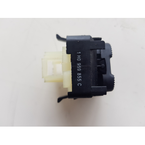 1H0959855C INTERRUTTORE ALZACRISTALLI VOLKSWAGEN VENTO 1991