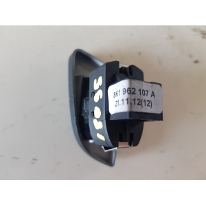 8K1962107A GRUPPO DI COMANDO CHIUSURA APERTURA INTERNA PORTE AUDI A5 SPORTBACK 2.0 D 130KW 177CV ANNO 2012 CGL