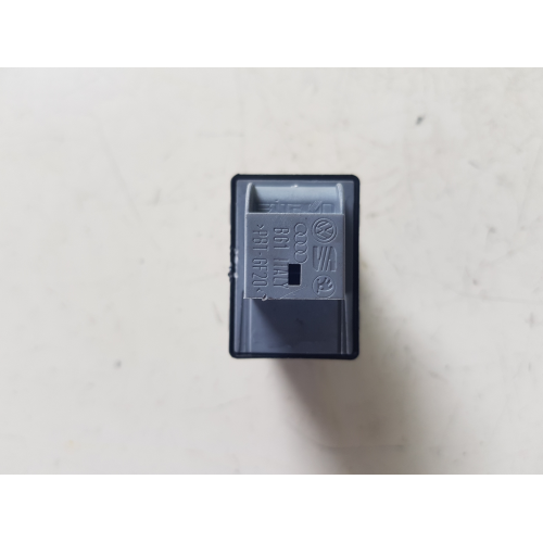 8E0959855 COMANDO ALZAVETRO ANTERIORE DESTRO AUDI A4 2.0 D 103KW 2005