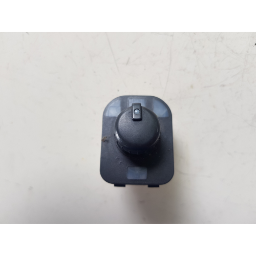 8E0959565A COMANDO REGOLAZIONE RETROVISORI ELETTRICI AUDI A4 2.0 D 103KW 2005