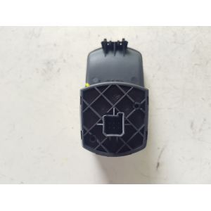 315625731 GRUPPO COMANDO INTERRUTTORE ALZACRISTALLO ANTERIORE DESTRA OPEL CORSA D 2012