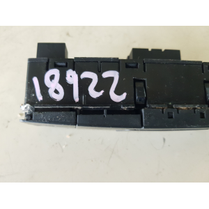 6J0927137BG COMANDO CHIUSURE INTERRUTTORE CONSOLE CENTRALE SEAT IBIZA 2013