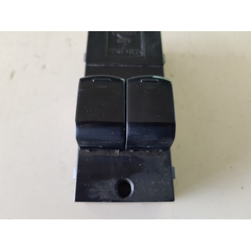 COMANDO INTERRUTTORE PULSANTE ALZAVETRO ANTERIORE SINISTRA NISSAN MICRA K12 2004