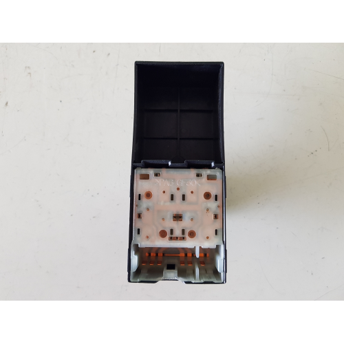 COMANDO INTERRUTTORE PULSANTE ALZAVETRO ANTERIORE SINISTRA NISSAN MICRA K12 2004