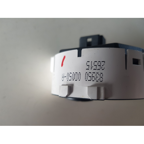 83950-0D050-A GRUPPO DI COMANDO QUATTRO FRECCE TOYOTA YARIS 2015
