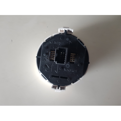 83950-0D050-A GRUPPO DI COMANDO QUATTRO FRECCE TOYOTA YARIS 2015