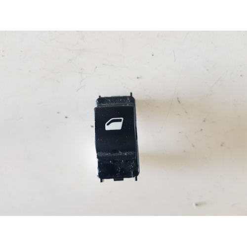 96762292ZD PULSANTIERA COMANDO ALZAVETRO ANTERIORE DESTRO CITROEN C3 2012