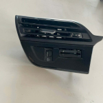 967797677A BOCCHETTA ARIA CRUSCOTTO LATO SINISTRO SX CITROEN C4 SPACETOURER 2019 967797647A