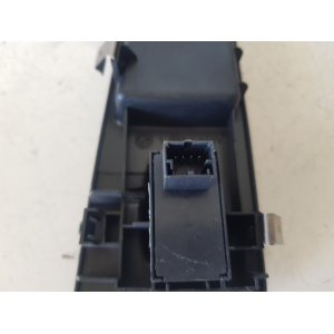 735469706 PULSANTIERA COMANDO ALZAVETRO ANTERIORE DESTRA FIAT GRANDE PUNTO 2009