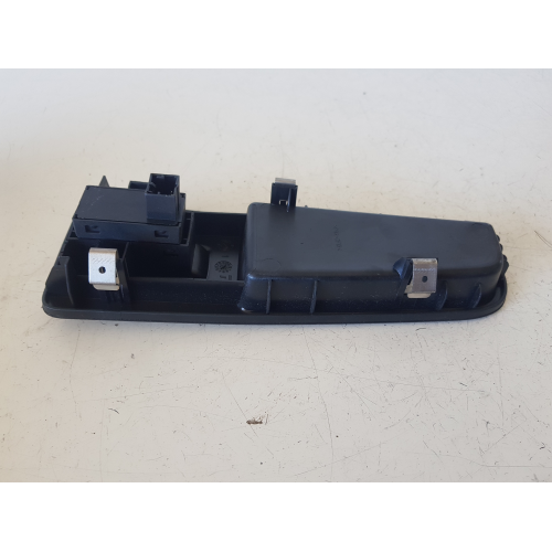 735469706 PULSANTIERA COMANDO ALZAVETRO ANTERIORE DESTRA FIAT GRANDE PUNTO 2009