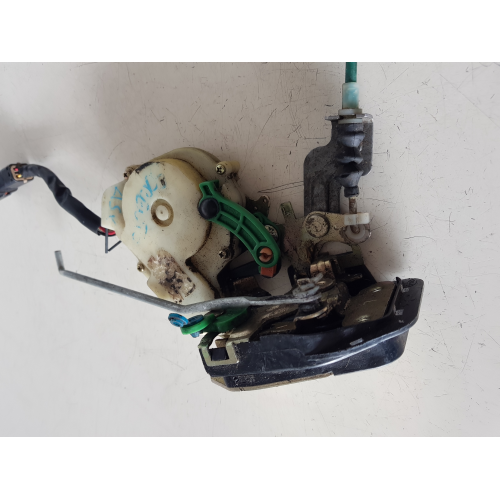 A1667200135 CHIUSURA SERRATURA PORTA ANTERIORE SINISTRA MERCEDES CLASSE A W176 2015