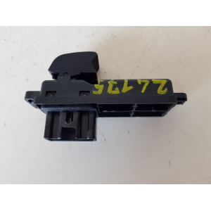 D65166370 COMANDO INTERRUTTORE ALZAVETRO POSTERIORE DESTRO MAZDA 2 2009