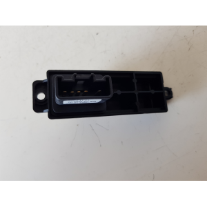 D65166370 COMANDO INTERRUTTORE ALZAVETRO POSTERIORE DESTRO MAZDA 2 2009