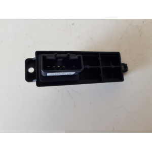 D65166370 COMANDO INTERRUTTORE ALZAVETRO POSTERIORE DESTRO MAZDA 2 2009