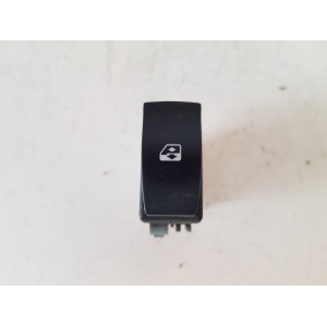 28082 PULSANTE COMANDO ALZAVETRO ANTERIORE DESTRO RENAULT SCENIC ANNO 2005