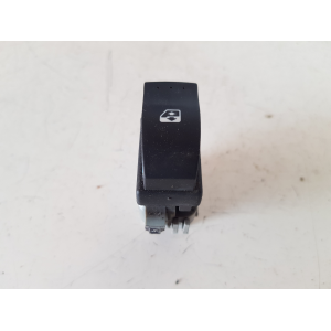 28082 PULSANTE COMANDO ALZAVETRO ANTERIORE DESTRO RENAULT SCENIC ANNO 2005