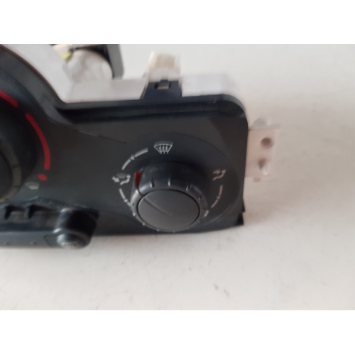 69580001 CENTRALINA COMANDO CLIMA ARIA A/C RENAULT SCENIC 2005
