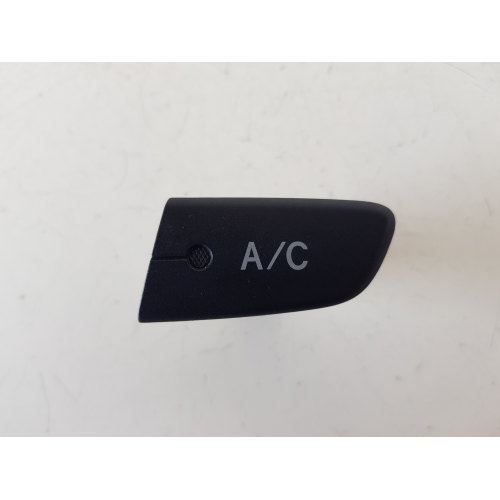 PULSANTE INTERRUTTORE ATTIVAZIONE ARIA CONDIZIONATA A/C PEUGEOT 107 2009
