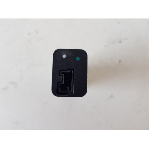 98313506DX ATTACCO PRESA CONNESSIONE USB PEUGEOT 208 2021 9831377180