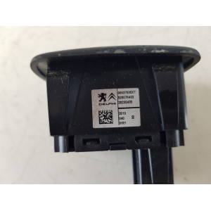 96637535XT COMANDO INTERRUTTORE ALZAVETRO ANTERIORE DESTRO CITROEN C3 2011