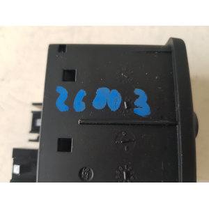 1561053880 PRESA ATTACO INGRESSO AUX ALFA ROMEO GIULIETTA 2016