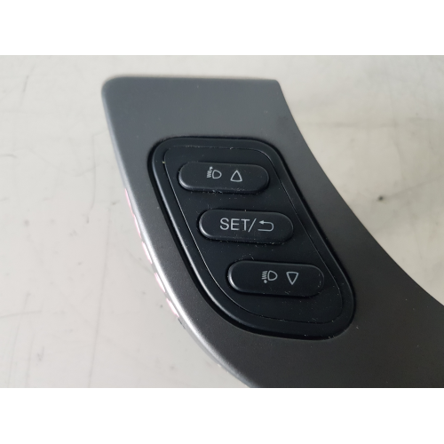 1561105328 COMADO INTERRUTTORE REGOLAZIONE FARI E LUCI ALFA ROMEO GIULIETTA 2016