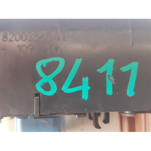 8200356541  PULSANTIERA COMANDO ALZAVETRO ANTERIORE SINISTRA RENAULT CLIO 3 2006