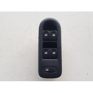 8200356541  PULSANTIERA COMANDO ALZAVETRO ANTERIORE SINISTRA RENAULT CLIO 3 2006