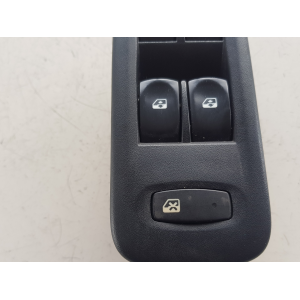 8200356541  PULSANTIERA COMANDO ALZAVETRO ANTERIORE SINISTRA RENAULT CLIO 3 2006