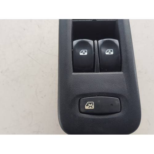 8200356541  PULSANTIERA COMANDO ALZAVETRO ANTERIORE SINISTRA RENAULT CLIO 3 2006