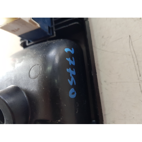 PULSANTIERA COMANDO ALZAVETRO ANTERIORE DESTRA FIAT IDEA 1.2 B 59KW 2007 188A5000 
