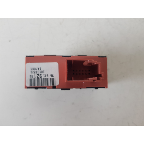 96631921ZD GRUPPO DI COMANDO DISATTIVAZIONE SENSORI DI PARCEHGGIO CITROEN C3 PICASSO 1.6 D 68KW 9H06 2014