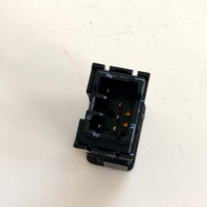 SP221-201A INTERRUTTORE REGOLATORE RISCALDAMENTO SEDILE SUZUKI SWIFT 2010
