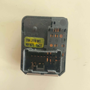 S9AJ110M1 COMANDFO INTERRUTTORE REGOLAZIONE SPECCHI RETROVISORI HONDA HRV HR-V 2001
