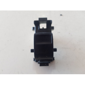 74231-0D090 COMANDO INTERRUTTORE PULSANTE ALZAVETRO ANTERIORE DESTRO TOYOTA YARIS 2011