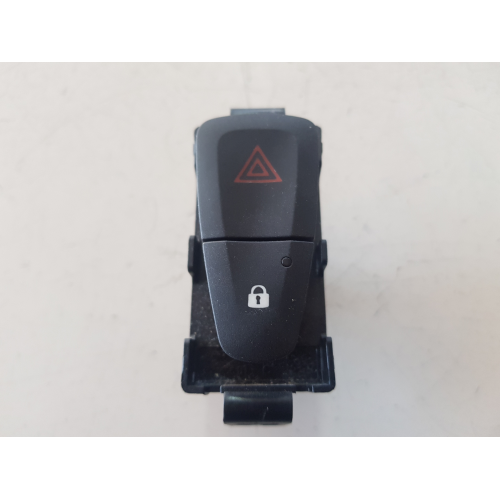 E3160101 COMANDO INTERRUTTORE QUATTRO FRECCE RENAULT MEGANE SPORTOUR 1.5 d 81 kw 2016