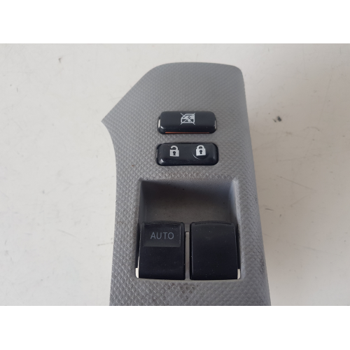 989-2E00 COMANDO PULSANTIERA ALZAVETRO ANTERIORE SINISTRA TOYOTA YARIS 2011
