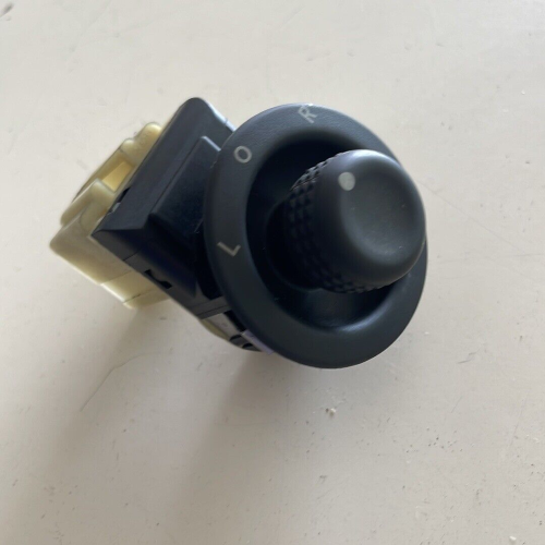 56040694AD COMANDO REGOLAZIONE RETROVISORI ELETTRICI CHRYSLER DODGE JEEP
2008