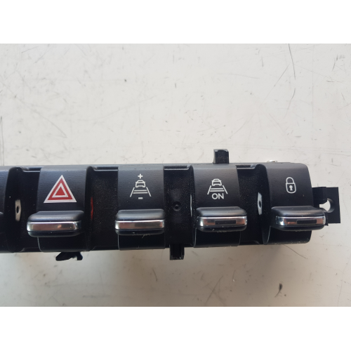 96638425XT GRUPPO DI COMANDO QUATTRO FRECCE PEUGEOT 3008 1.6 D 2012
