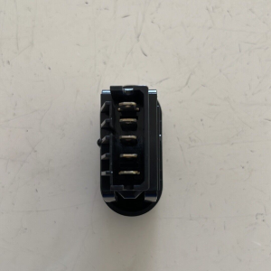 870250 PULSANTE INTERRUTTORE CHIUSURA PORTE DACIA DUSTER 1.6 B 2011  