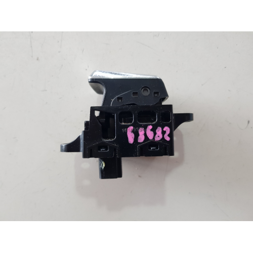 COMANDO INTERRUTTORE FRENO A MANO ELETTRICO NISSAN X-TRAIL 2.0 D 130KW 177CV M9R 2017 685P3 4CC0A