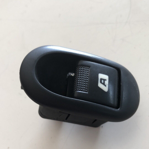 96401469XT COMANDO PULSANTE ALZAVETRO ANTERIORE DESTRO CITROEN C3 2005  