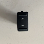 3M5T14529AA COMANDO INTERRUTTORE PULSANTE ALZAVETRO ANTERIORE DESTRO FORD FOCUS 2006  